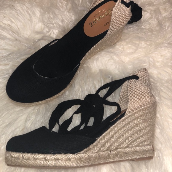 Espadrilles from Casa Hernanz in Madrid, Spain - Picture 4 of 6